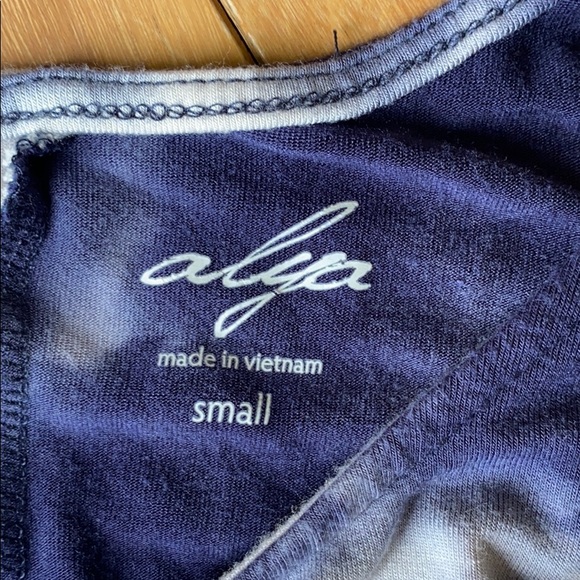 Alya tie dye cold shoulder dress - Picture 5 of 7